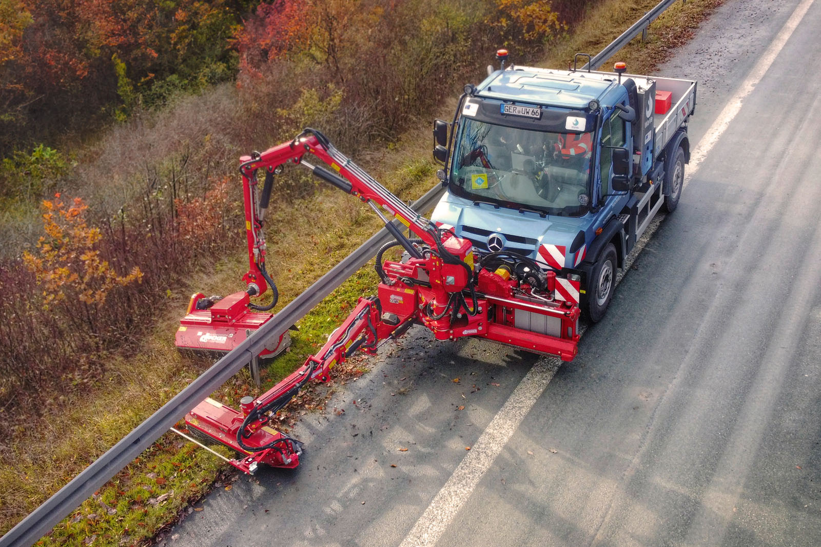 mercedes benz unimog hydrogen combustion roof
